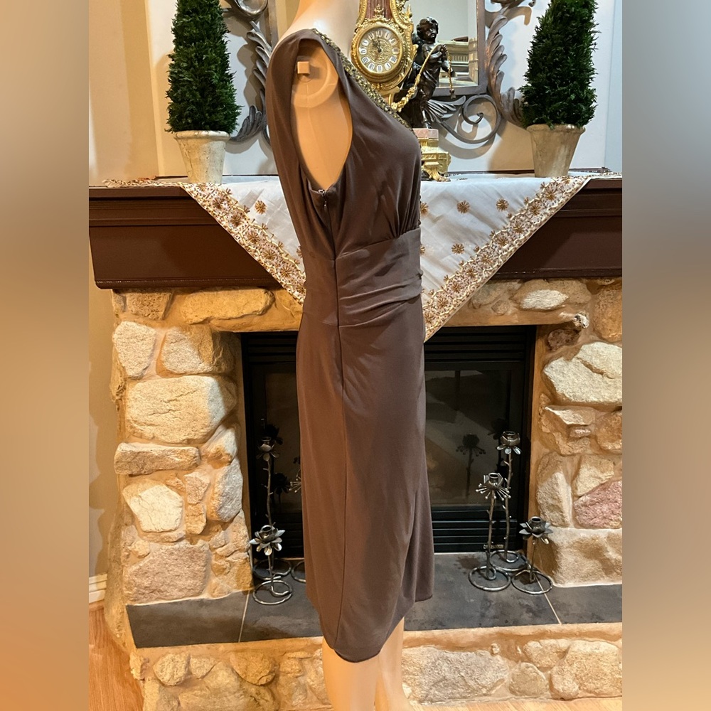 Anne Klein sleeveless embellished ruched dress 12 - Picture 6 of 12